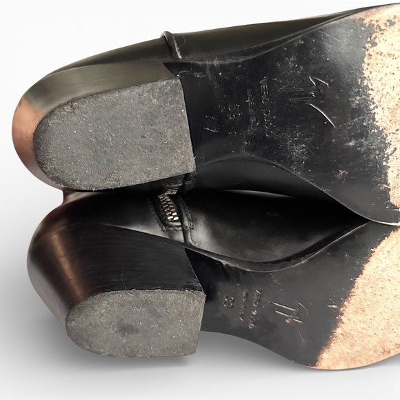 GIUSEPPE ZANOTTI Daddy 40 black leather ankle boots size 39 - Picture 11 of 16